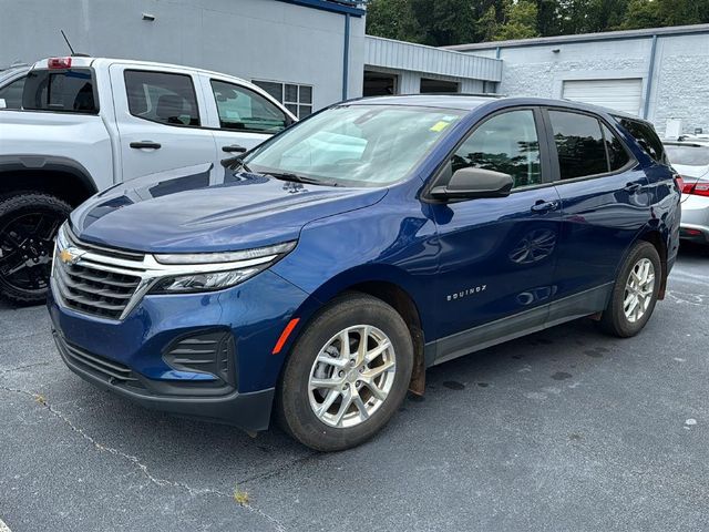 2022 Chevrolet Equinox LS