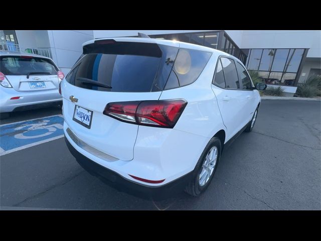 2022 Chevrolet Equinox LS