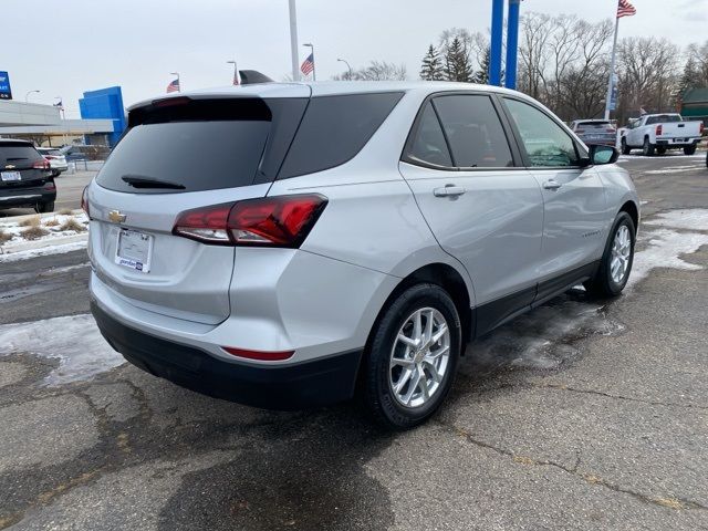 2022 Chevrolet Equinox LS