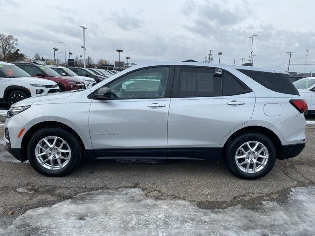 2022 Chevrolet Equinox LS