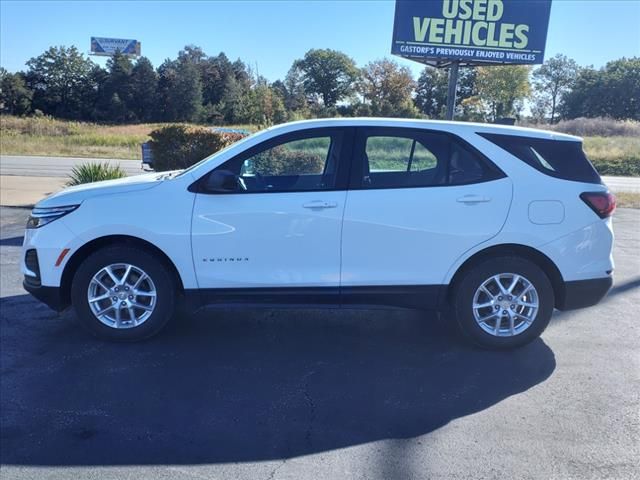 2022 Chevrolet Equinox LS