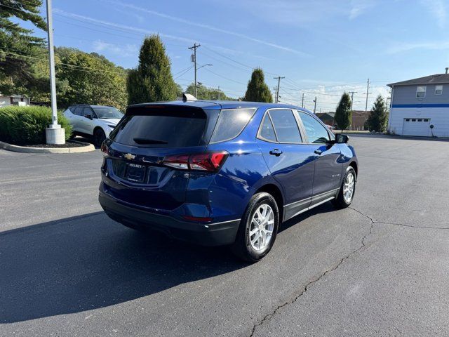 2022 Chevrolet Equinox LS