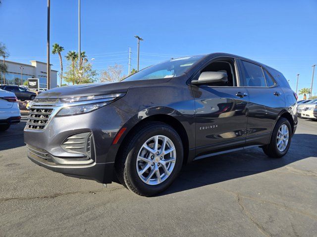 2022 Chevrolet Equinox LS