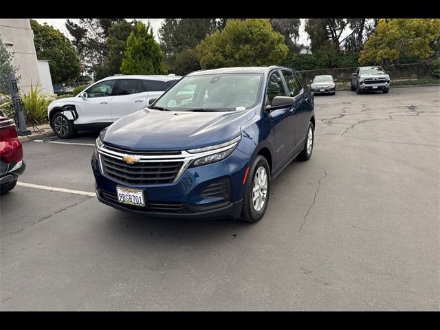 2022 Chevrolet Equinox LS