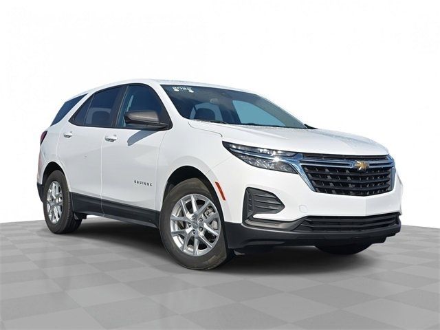 2022 Chevrolet Equinox LS