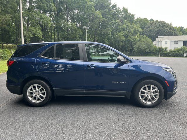 2022 Chevrolet Equinox LS