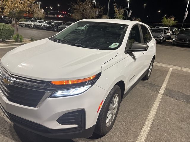 2022 Chevrolet Equinox LS