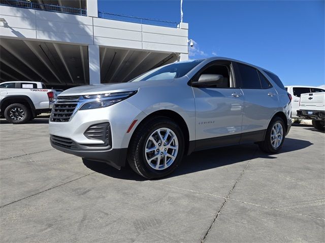 2022 Chevrolet Equinox LS