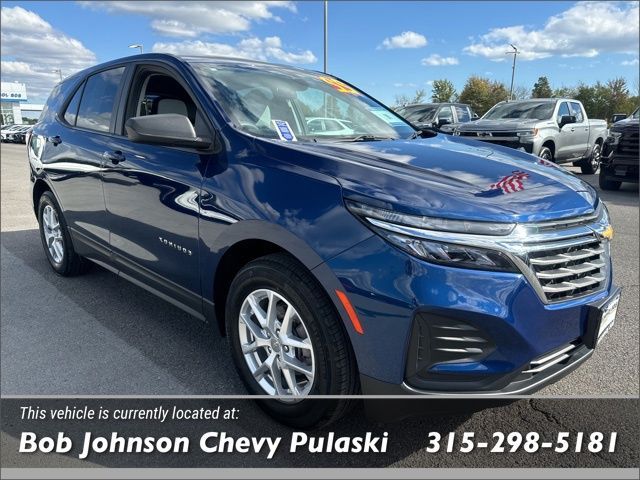 2022 Chevrolet Equinox LS