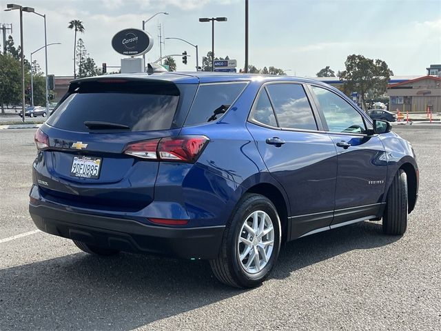 2022 Chevrolet Equinox LS