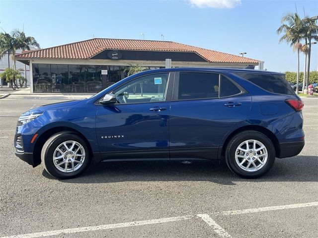 2022 Chevrolet Equinox LS