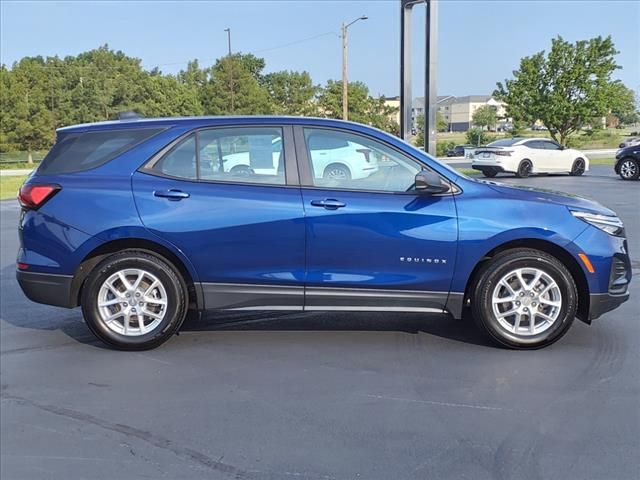 2022 Chevrolet Equinox LS