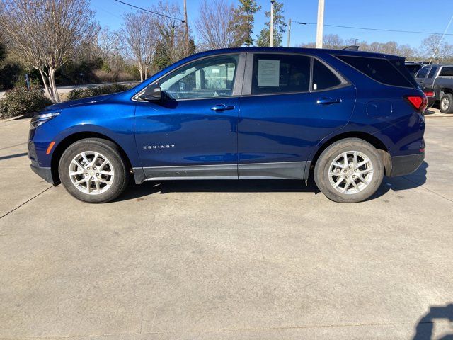 2022 Chevrolet Equinox LS