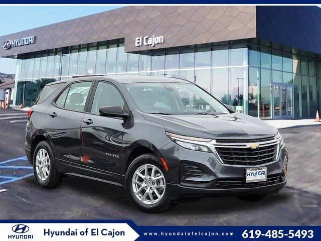2022 Chevrolet Equinox LS