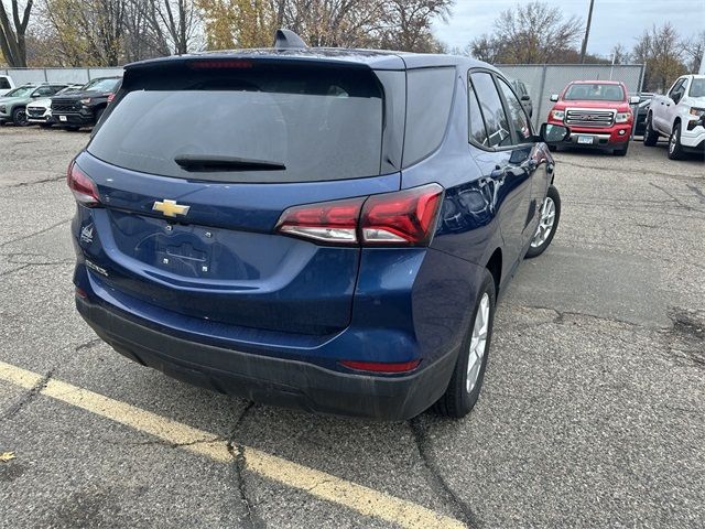 2022 Chevrolet Equinox LS