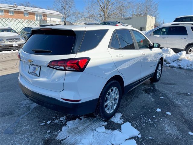 2022 Chevrolet Equinox LS