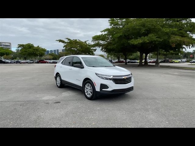 2022 Chevrolet Equinox LS