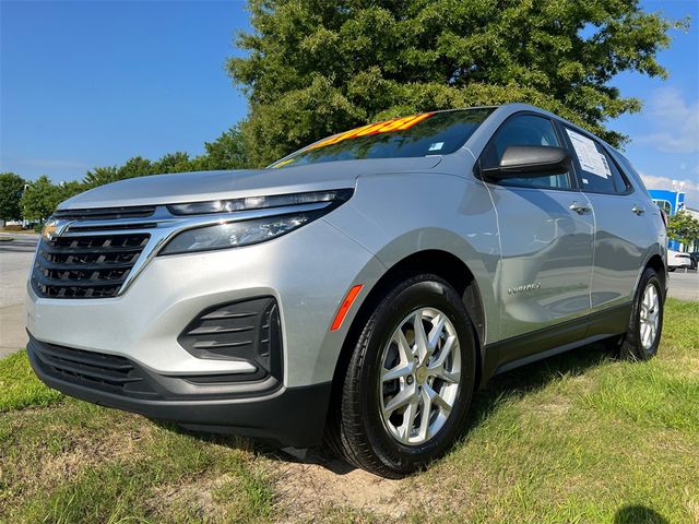 2022 Chevrolet Equinox LS