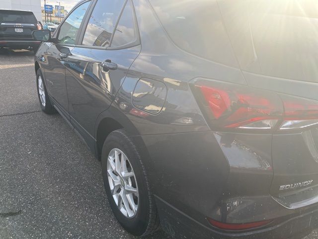 2022 Chevrolet Equinox LS