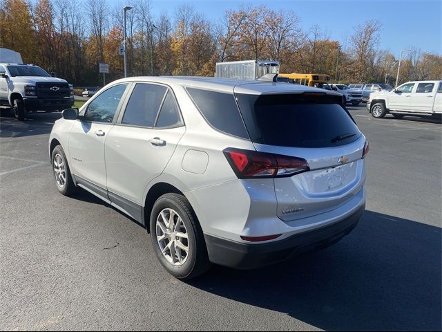 2022 Chevrolet Equinox LS