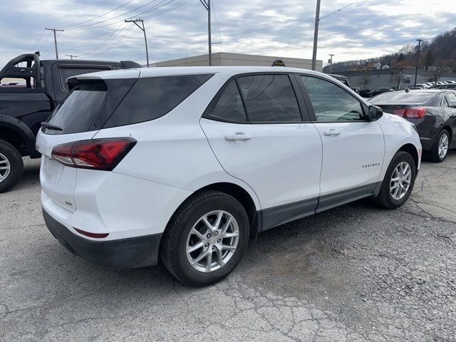 2022 Chevrolet Equinox LS