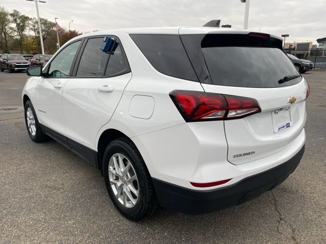 2022 Chevrolet Equinox LS