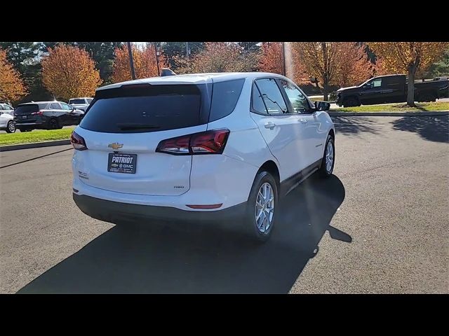 2022 Chevrolet Equinox LS