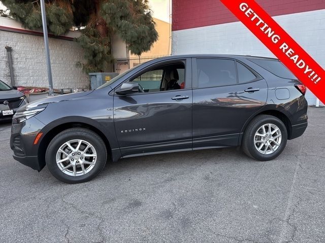 2022 Chevrolet Equinox LS