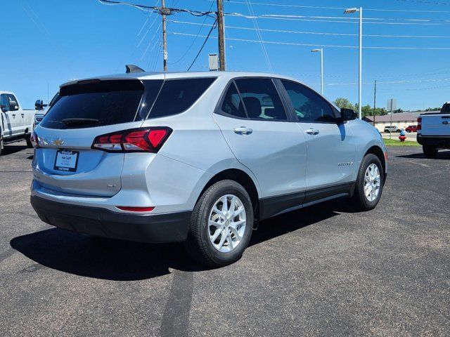 2022 Chevrolet Equinox LS