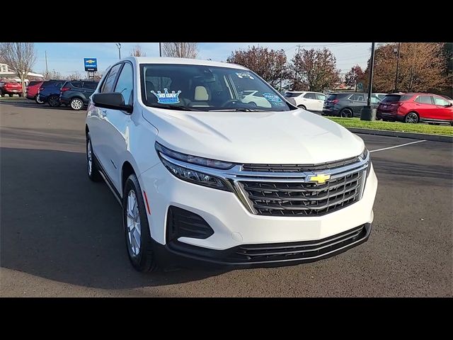 2022 Chevrolet Equinox LS