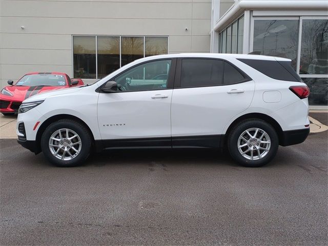 2022 Chevrolet Equinox LS