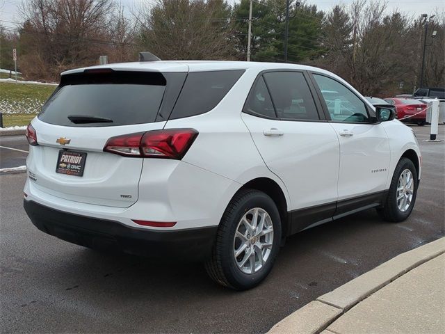 2022 Chevrolet Equinox LS