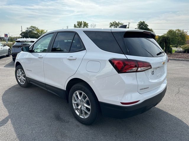 2022 Chevrolet Equinox LS