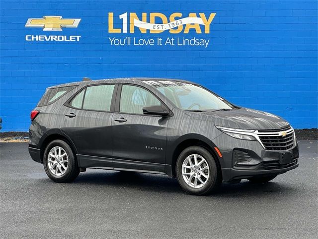 2022 Chevrolet Equinox LS