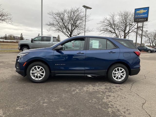 2022 Chevrolet Equinox LS