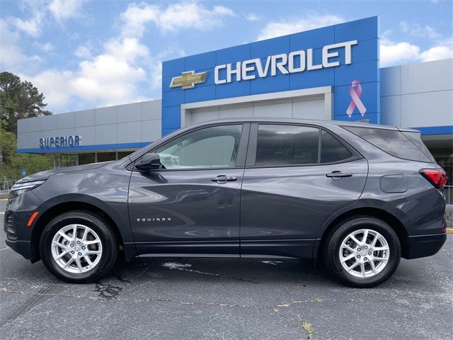 2022 Chevrolet Equinox LS