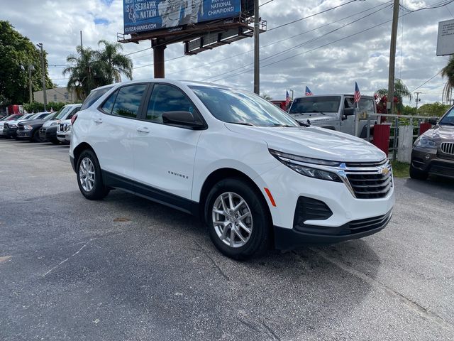 2022 Chevrolet Equinox LS