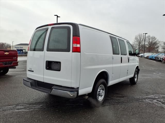 2022 Chevrolet Express Base