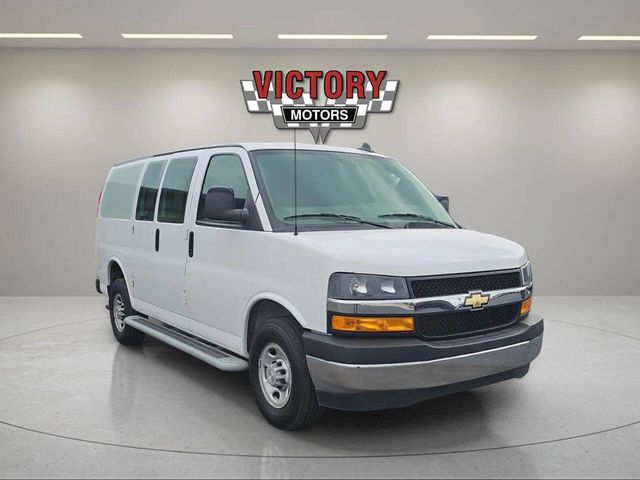 2022 Chevrolet Express Base