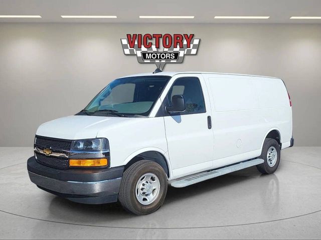 2022 Chevrolet Express Base