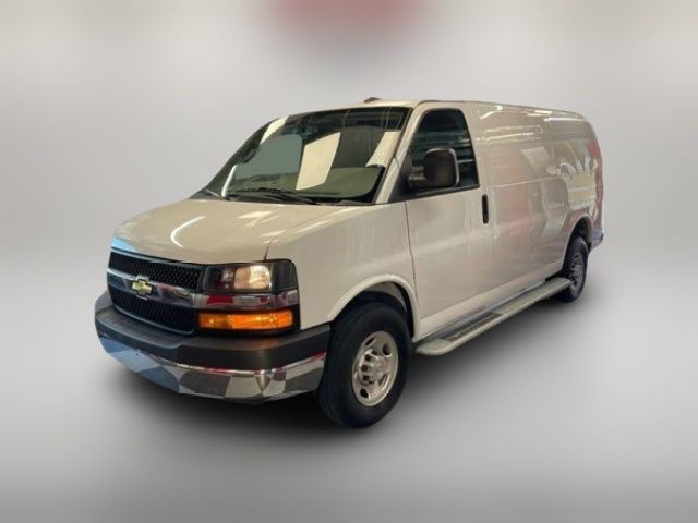 2022 Chevrolet Express Base