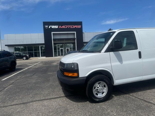 2022 Chevrolet Express Base
