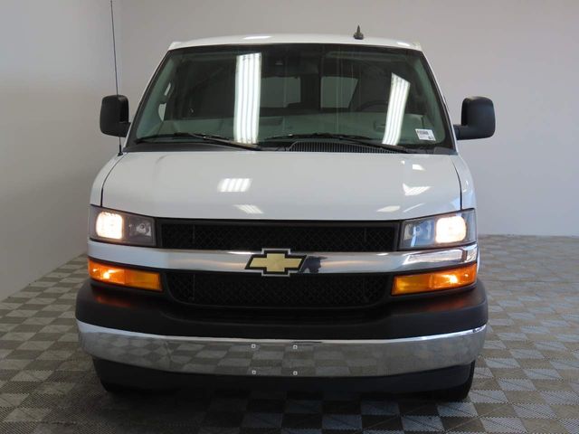 2022 Chevrolet Express LT