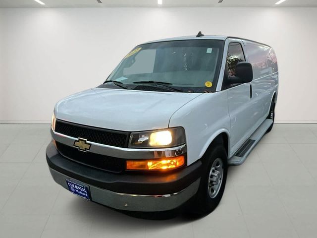 2022 Chevrolet Express Base