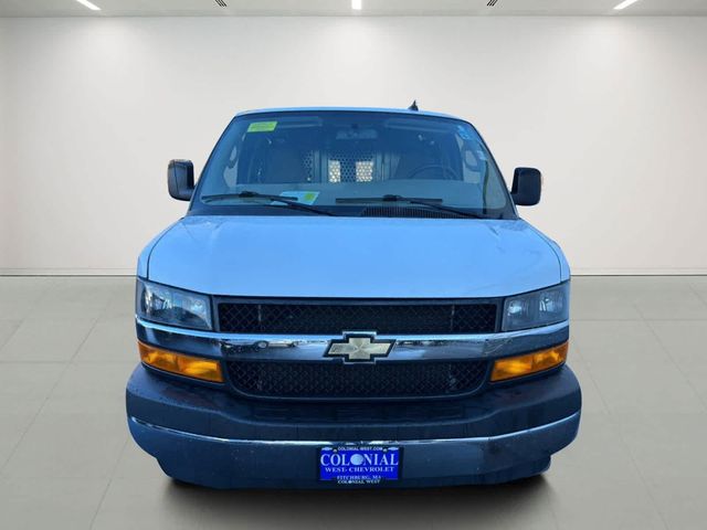 2022 Chevrolet Express Base