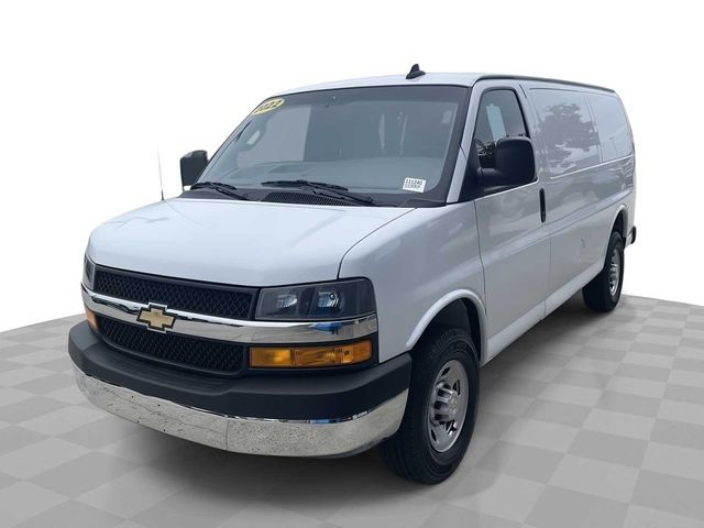 2022 Chevrolet Express Base