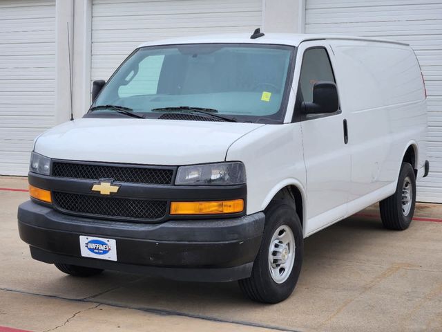 2022 Chevrolet Express Base