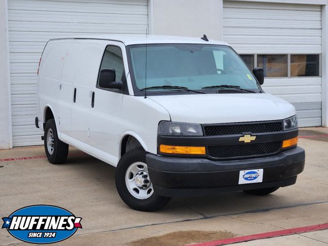 2022 Chevrolet Express Base