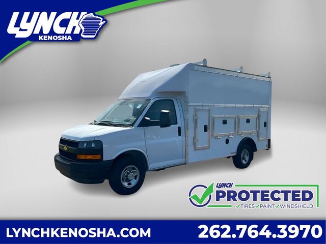 2022 Chevrolet Express Base