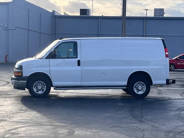 2022 Chevrolet Express Base